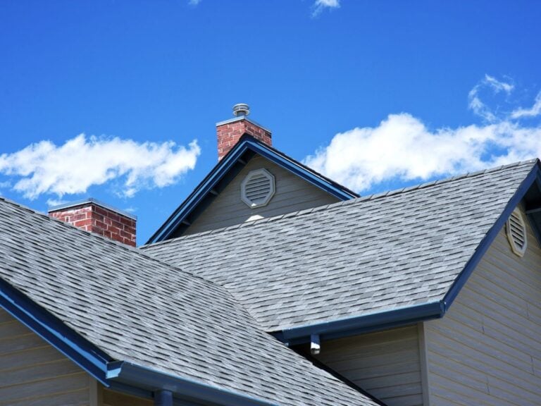what is the lifespan of a commercial roof